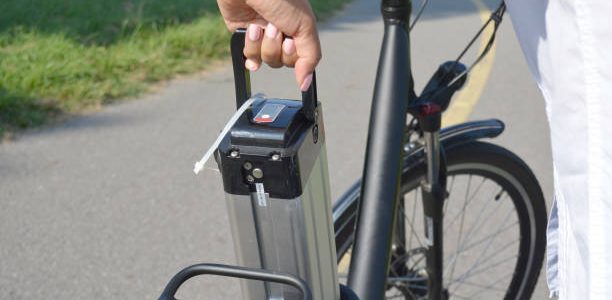 Combien coûte la batterie d’un vélo électrique si je dois en racheter une ?